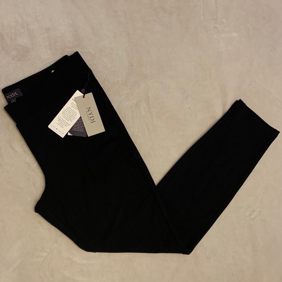 Basic Legging Pant - Picture 5 of 6